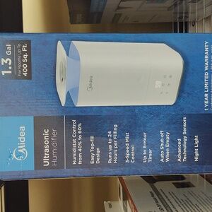 Ultrasonic Humidifier - Midea - 1.3 Gal